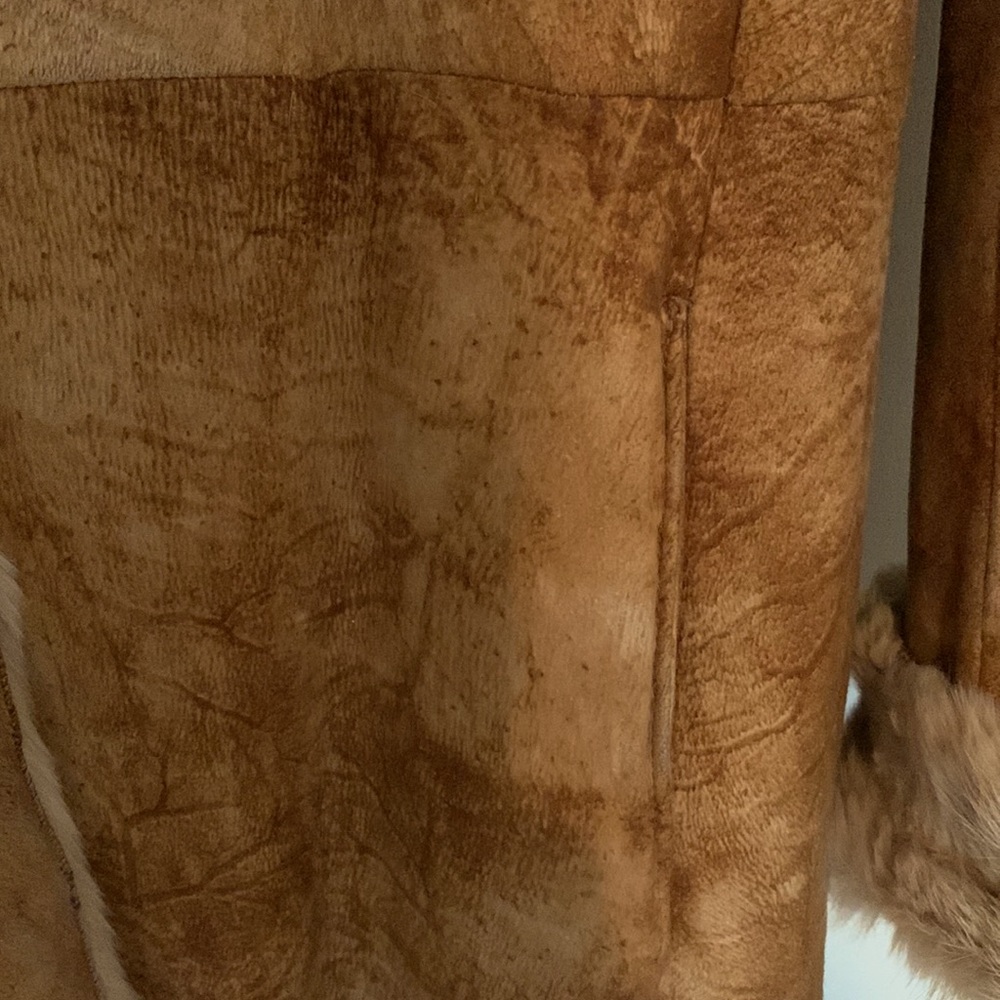 Fur jacket - Picture 5 of 5